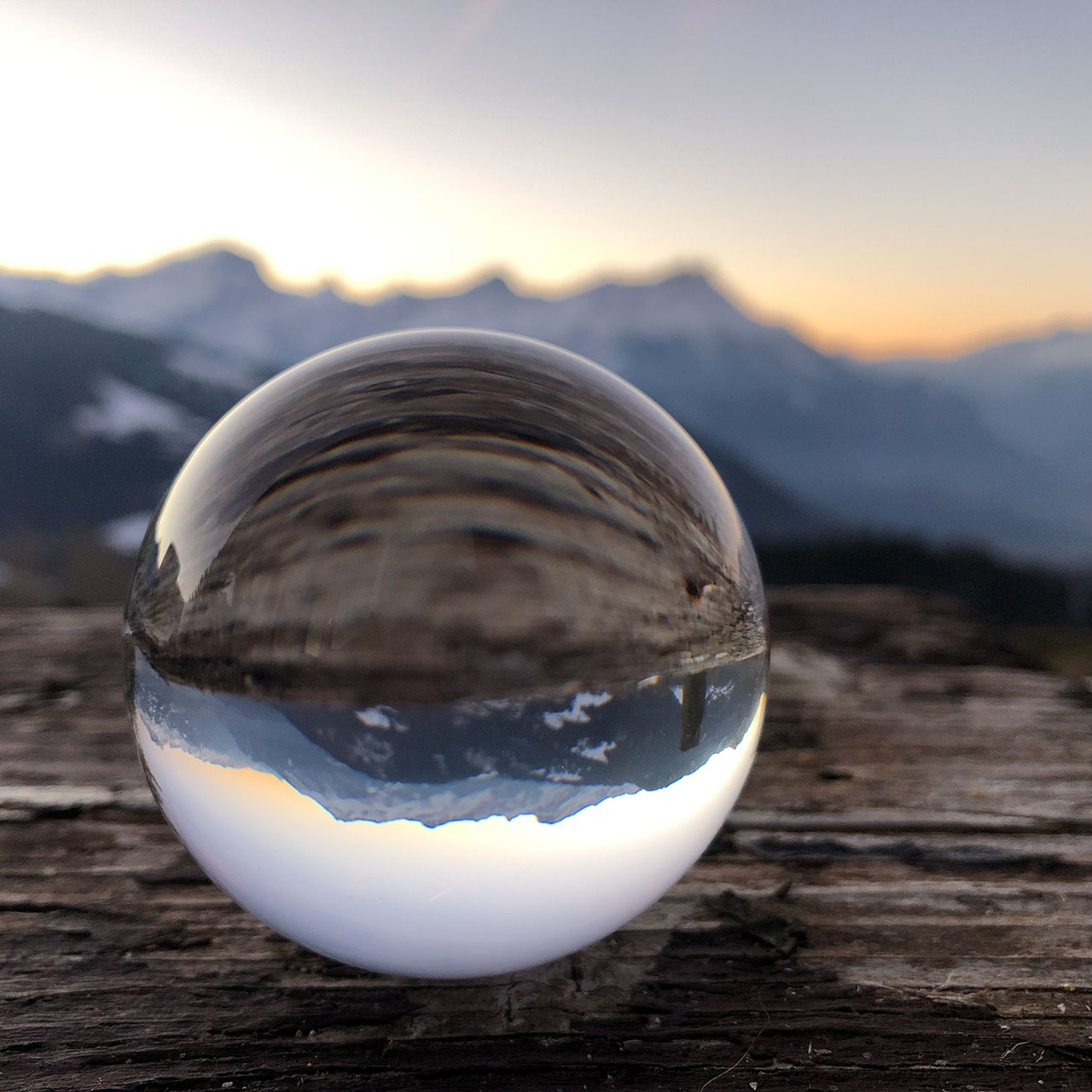 lensball-leysin.jpg